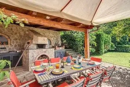 Campanella Villas Gardens Pool Superview